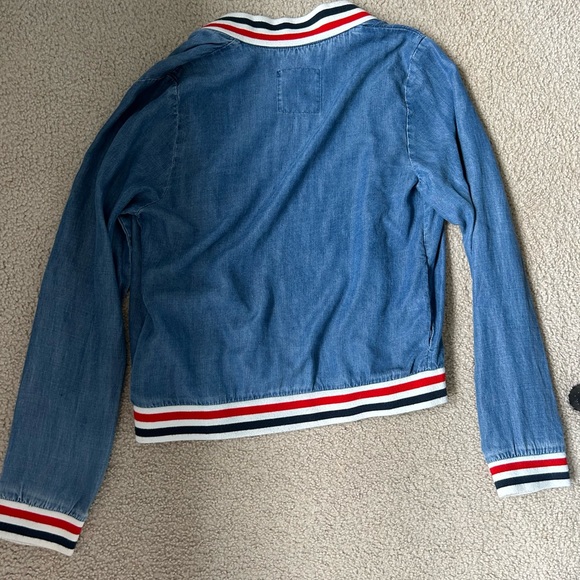 Button up jacket - Picture 2 of 3